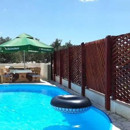 In With Terrace, Air Conditioning, Wifi, Washing Machine 4773-1 Ražanj